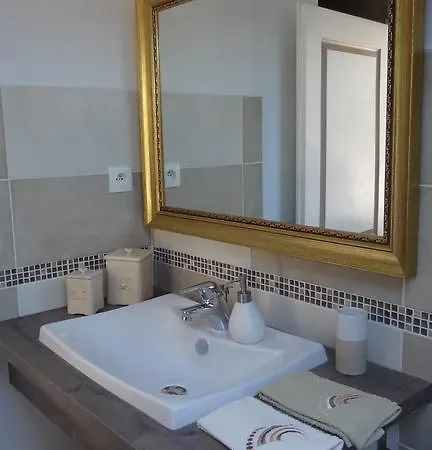 Alojamento de Acomodação e Pequeno-almoço L'echoppe Des Bouilles *